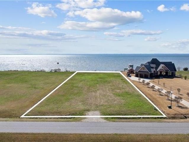 Land for sale in Hertford, Perquimans County