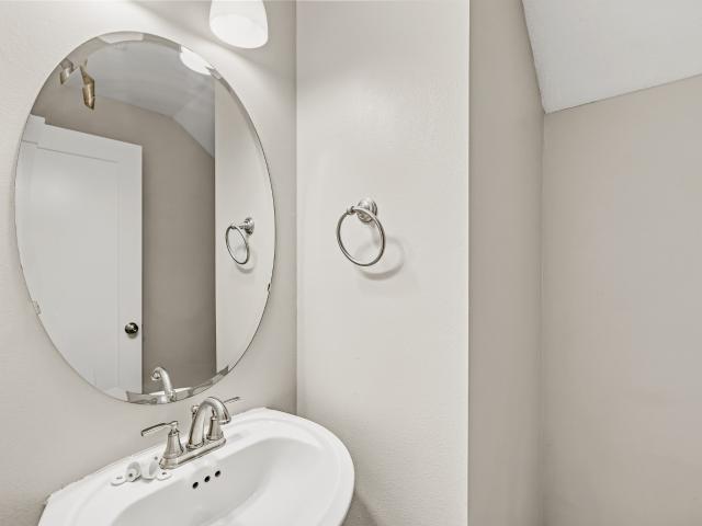 Condo for sale in Norwalk Orchard View Townhomes, Norwalk