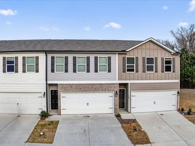 Townhouse for sale in Gordon, Georgia