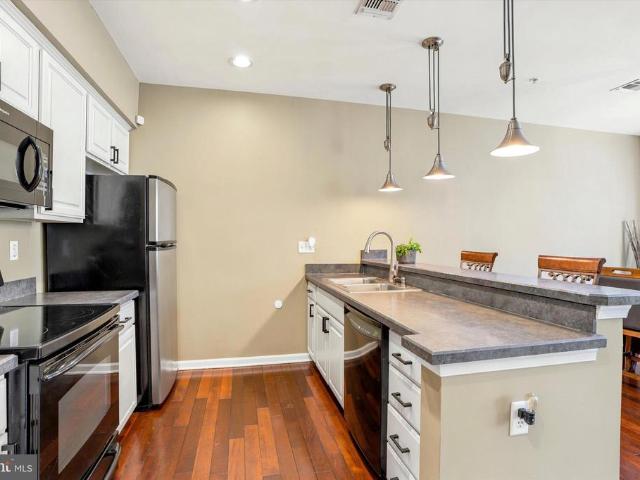 Condo for sale in Chester, Pennsylvania