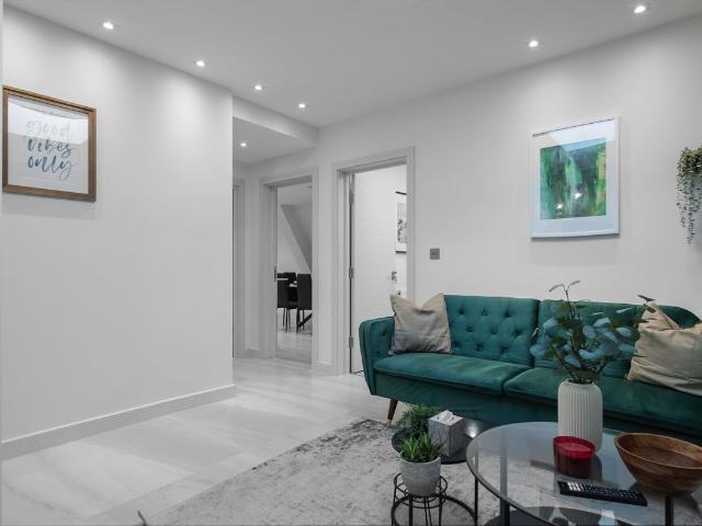 Apartment for rent in Ladygrove, Berrick Salome