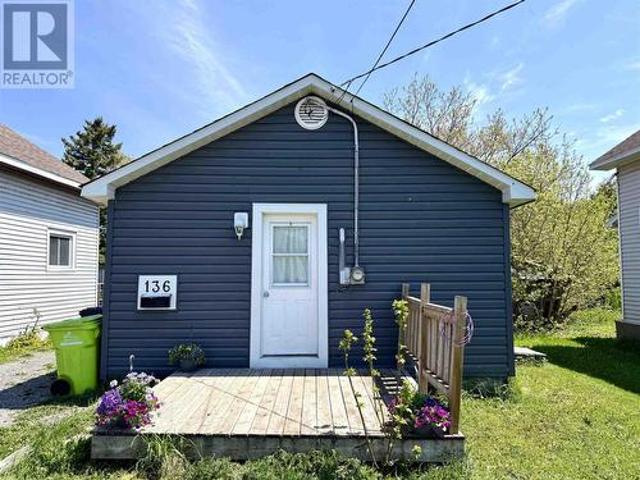 House for sale in Sault Sainte Marie, Ontario
