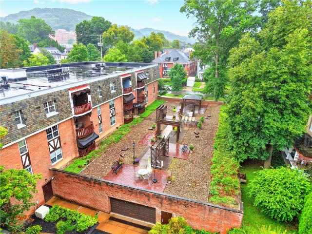 Property for sale in Sewickley, Pennsylvania