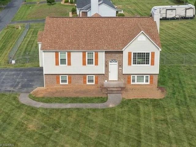 House for sale in Clemmons, North Carolina