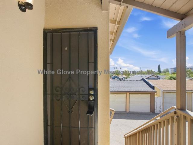 Apartment for rent in Downtown Fullerton, Fullerton