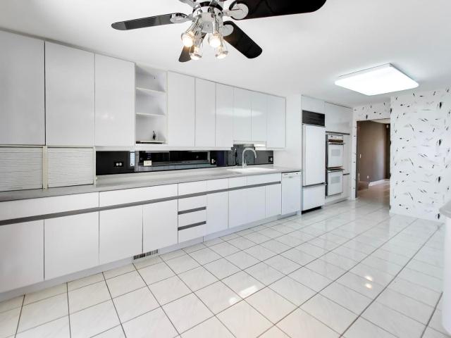 House for sale in Buffalo Grove, Illinois