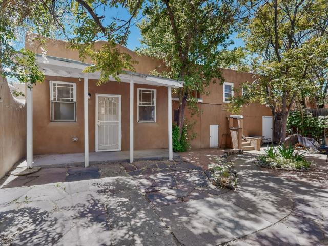 House for sale in Santa Fe, New Mexico