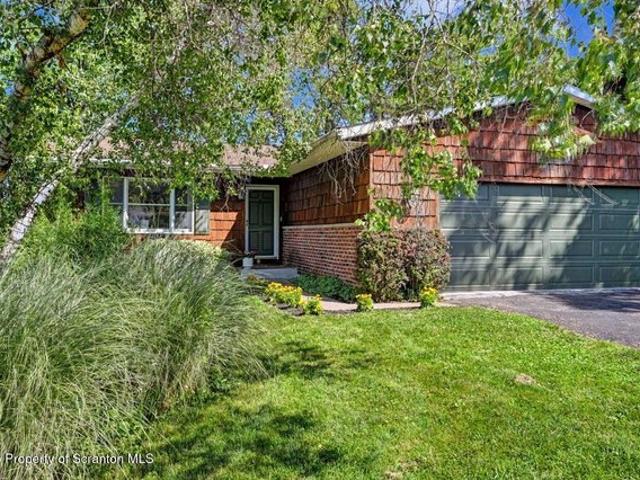House for sale in Clarks Summit, Pennsylvania