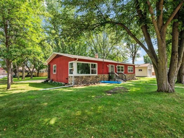House for sale in Mcleod, Minnesota