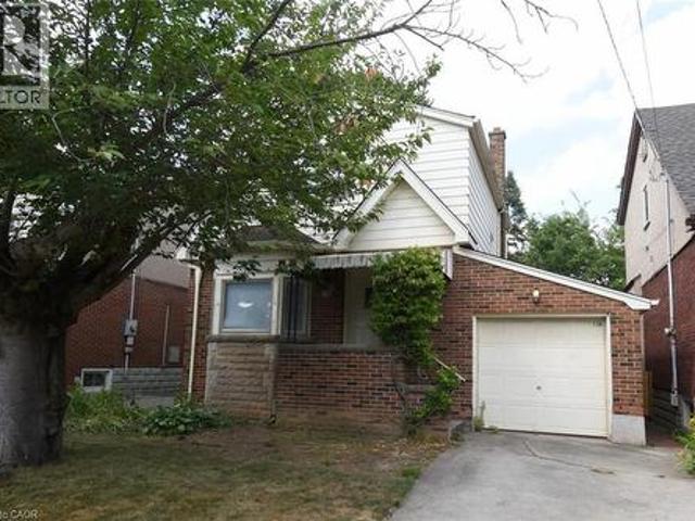 House for rent in Ancaster, Ontario