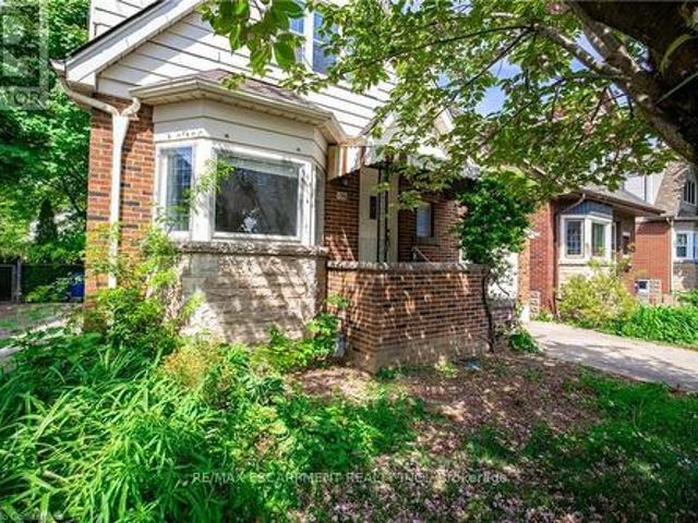 Property for sale in Ancaster, Ontario