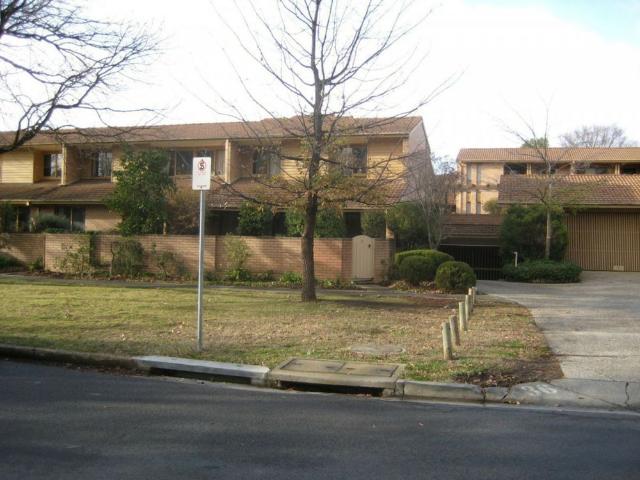 Townhouse for rent in Kingston, Australian Capital Territory