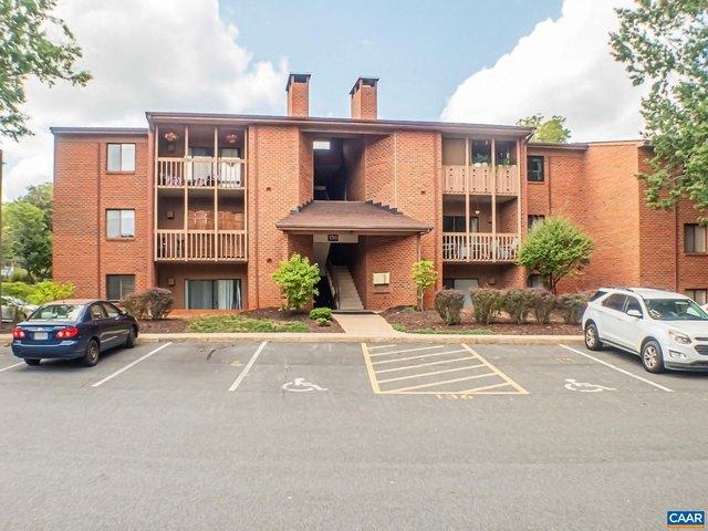 Condo for sale in Charlottesville, Virginia