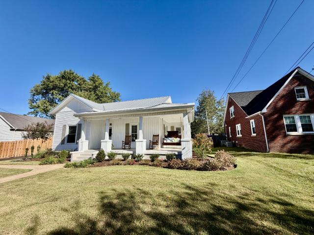 House for sale in Lawrenceburg, Middle Tennessee