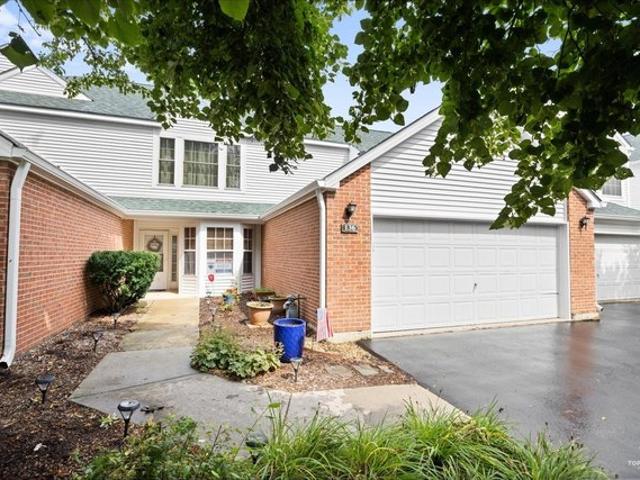 Townhouse for sale in Lake Bluff, Illinois