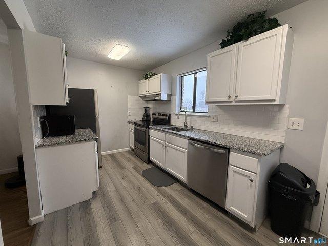 Townhouse for sale in Windsor, Connecticut