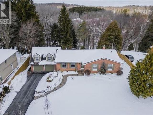 House for sale in Ancaster, Ontario