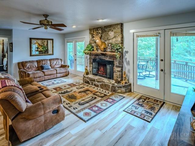 House for sale in Watauga, North Carolina