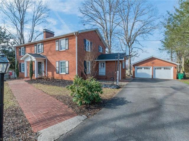 House for sale in Boonville, North Carolina