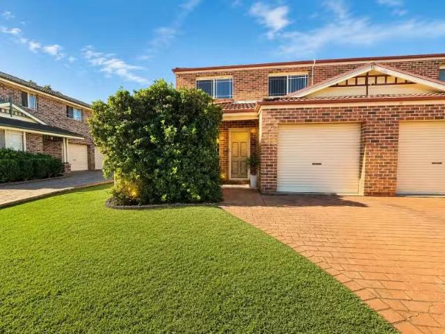 Condo for rent in Sydney, New South Wales