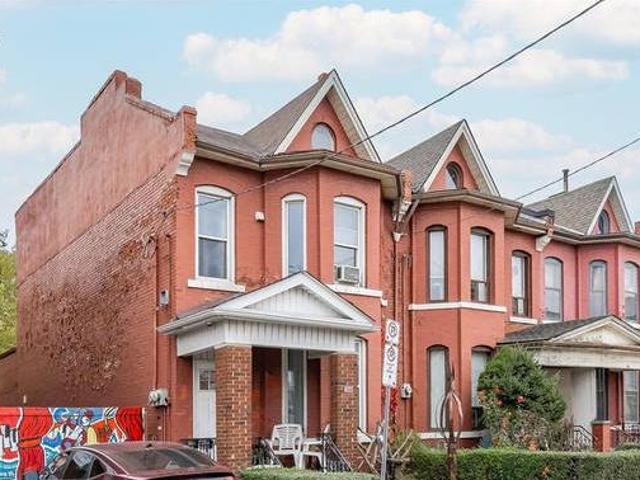 House for sale in Hamilton, Ontario