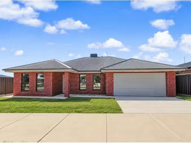 House for rent in Thurgoona, Albury