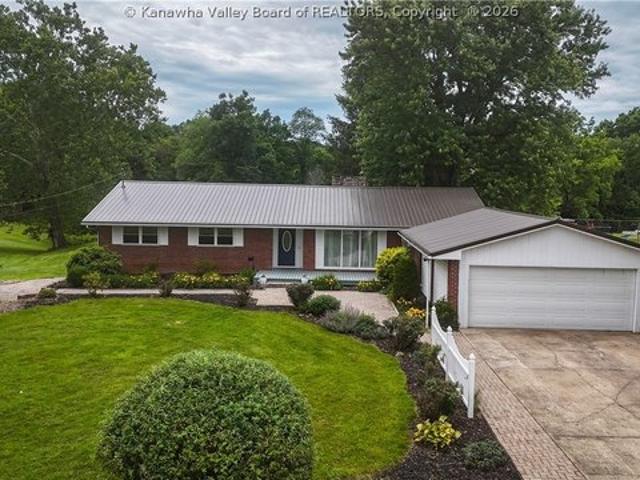 House for sale in Ravenswood, West Virginia