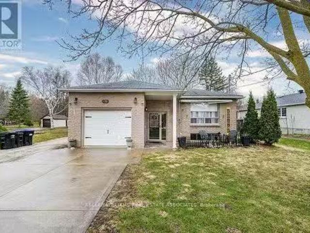 House for sale in Beeton, Ontario
