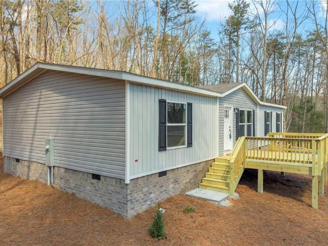 House for sale in Dawsonville, Georgia