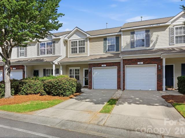 Townhouse for sale in Fort Mill, South Carolina