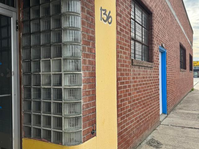 Commercial for sale in Oregonia
