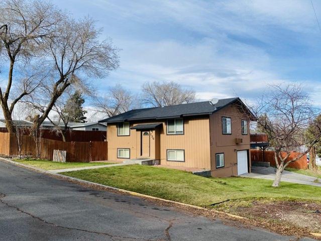 House for sale in Oregonia