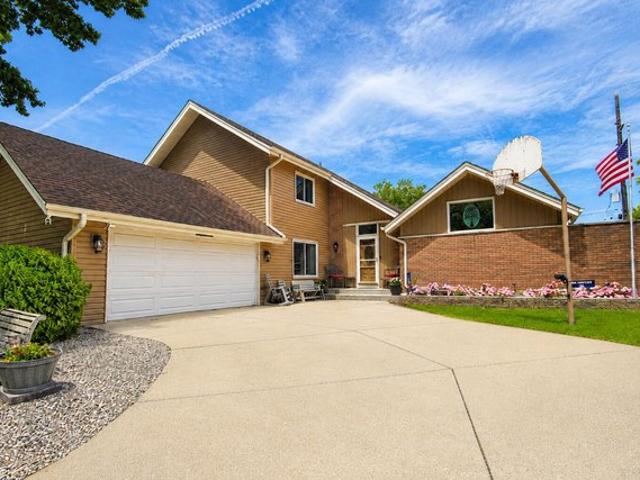 House for sale in Schererville, Indiana