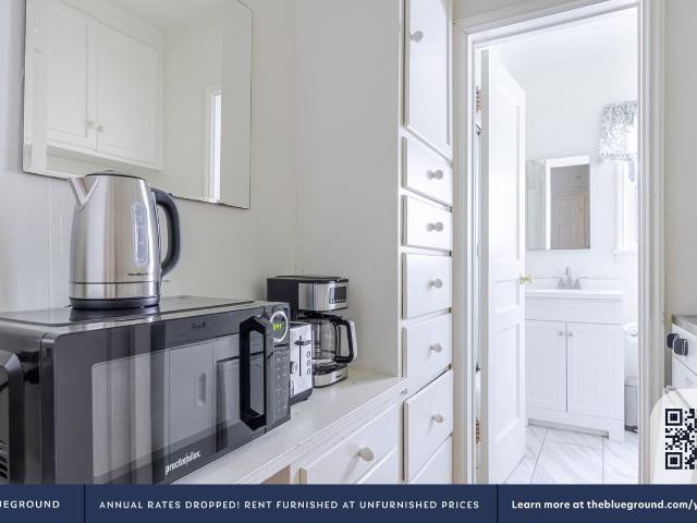 Apartment for rent in Beverly Hills, California