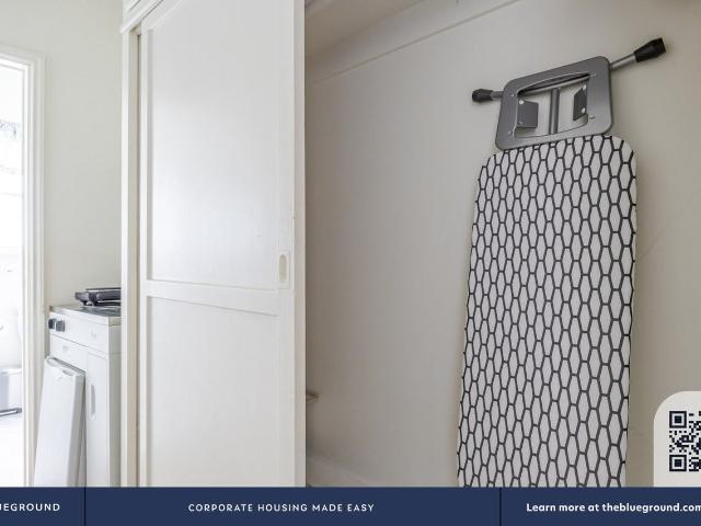 Apartment for rent in Beverly Hills, California