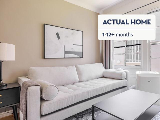 Apartment for rent in Beverly Hills, California