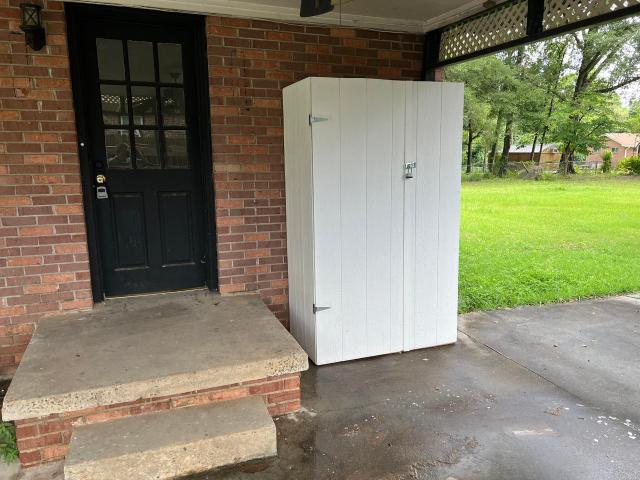 House for sale in Cordova, South Carolina