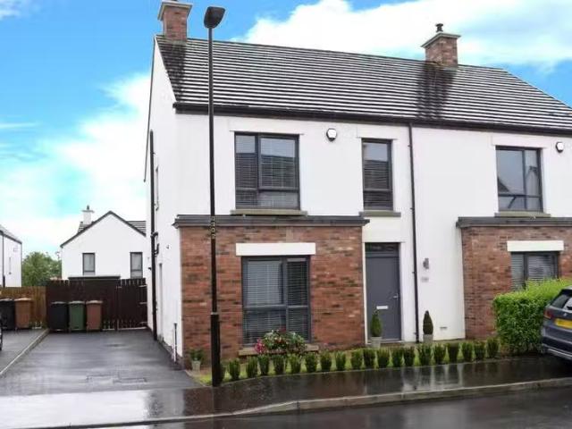 House for sale in Corry, Connacht