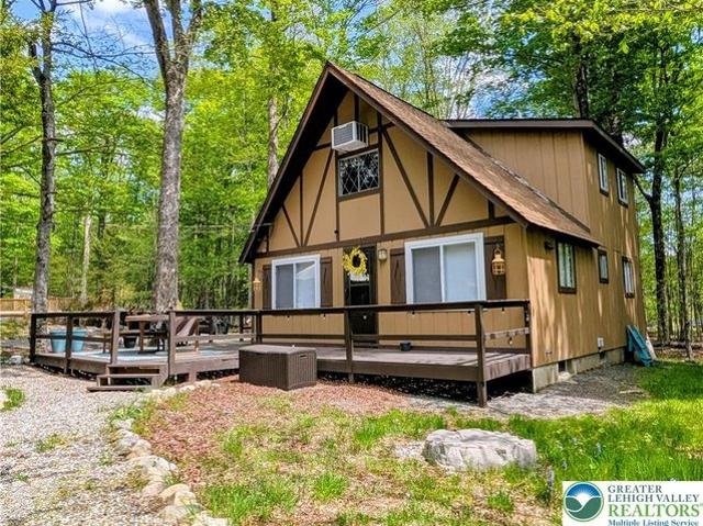 House for sale in Cresco, Pennsylvania