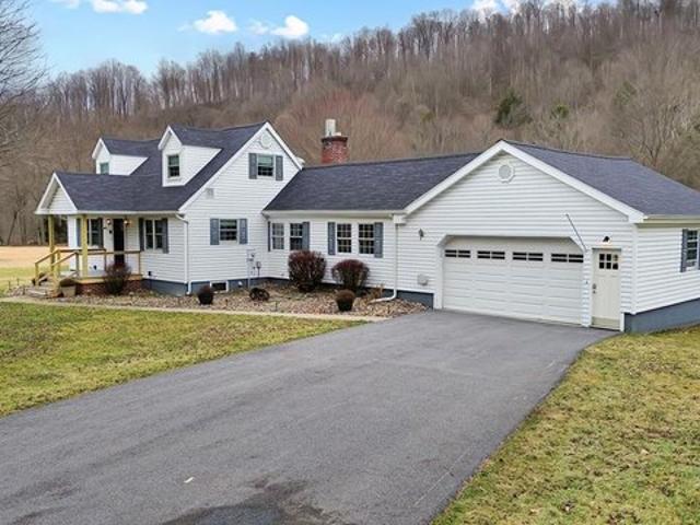 House for sale in Portage, Pennsylvania