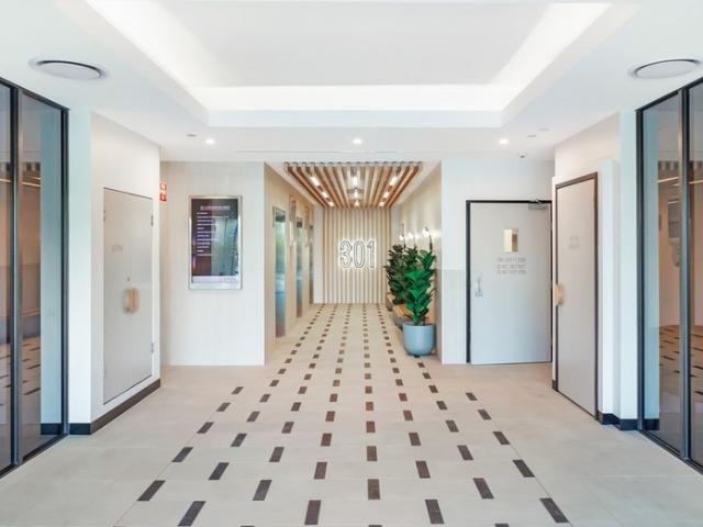 Office for rent in Toombul, Queensland