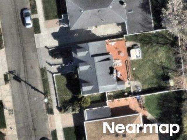 House for sale in Queens, Arverne