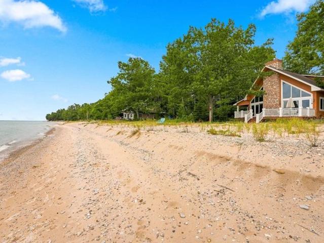House for sale in Northport, Michigan