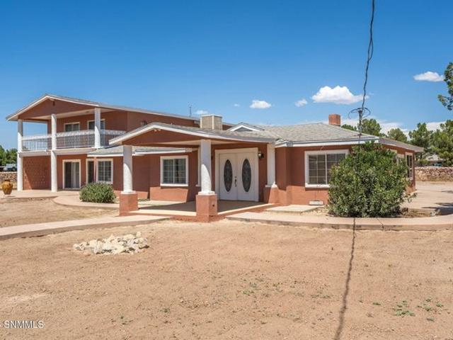 House for sale in Dona Ana, New Mexico