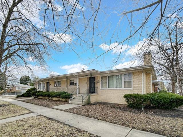 House for sale in Riverdale, Illinois