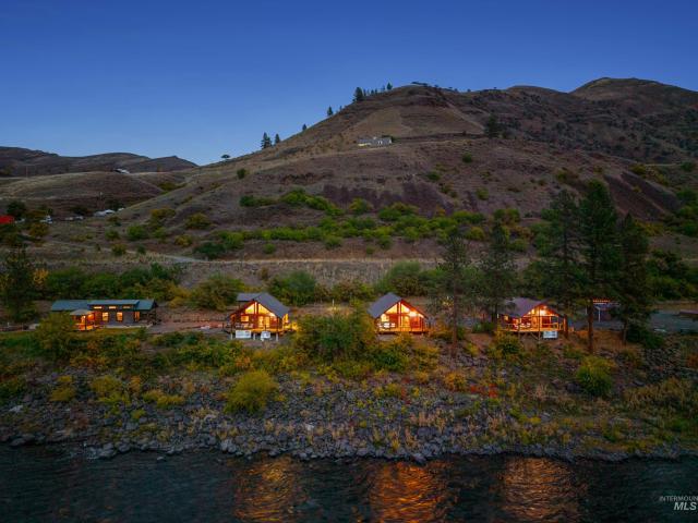 Commercial for sale in Idaho