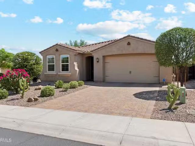 House for sale in Peoria