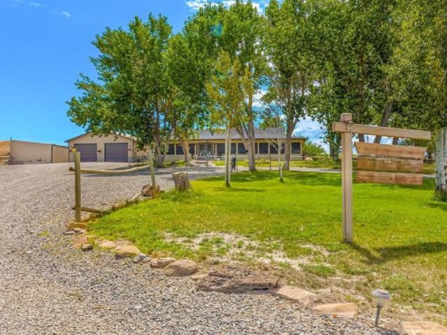 House for sale in Loma, Colorado