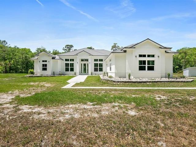 House for sale in Pierson, Florida