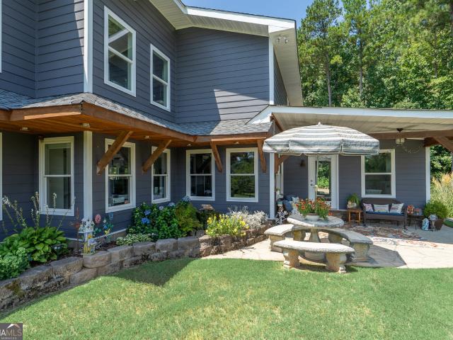 House for sale in Oxford, Georgia